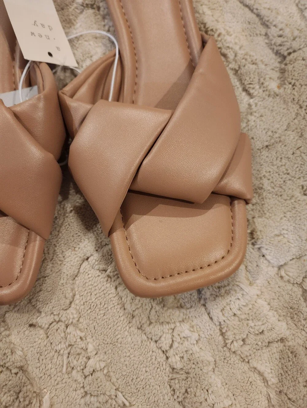 ✨️🥰NWT Women's Lisa Slide Sandals - A New Day Tan - Picture 4 of 5